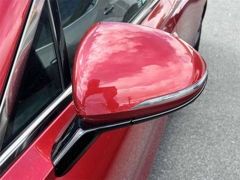 Used 2024 Genesis GV70 3.5T Sport w/ Sport Prestige Package image 10