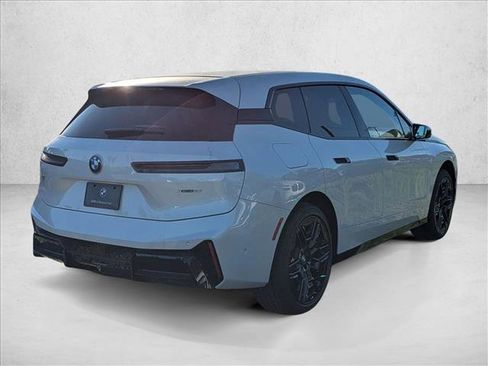 New 2026 BMW iX xDrive60 image 2