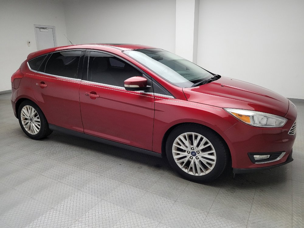 Used 2016 Ford Focus Titanium FWD image 11