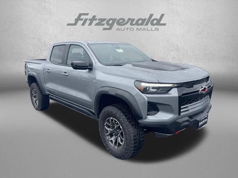 Used 2024 Chevrolet Colorado ZR2 w/ ZR2 Convenience Package III AWD/4WD image 1