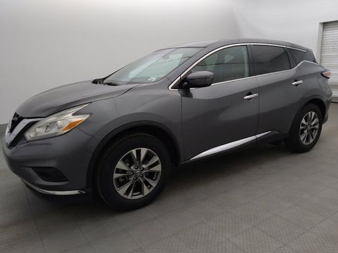 Used 2016 Nissan Murano S FWD image 2