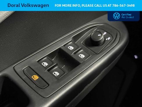 Certified 2024 Volkswagen Taos S image 17