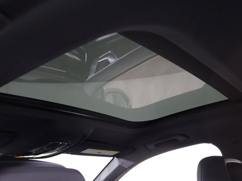 Used 2023 Audi A6 Premium Plus w/ Premium Plus Package image 20