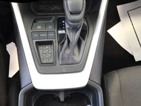 Used 2024 Toyota RAV4 LE image 27