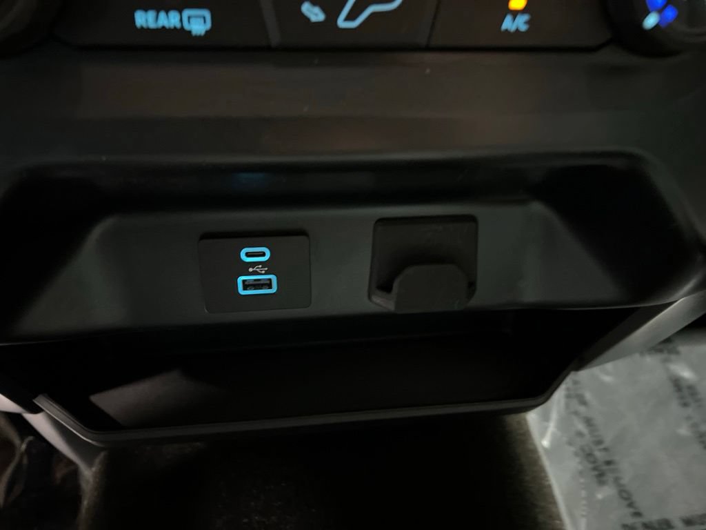 Used 2022 Ford F150 XLT w/ Trailer Tow Package AWD/4WD image 30