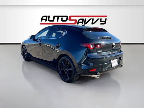 Used 2022 MAZDA MAZDA3 s FWD image 5