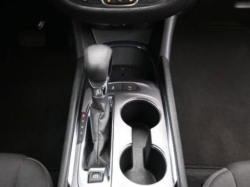 Used 2024 Chevrolet Malibu LT FWD image 15