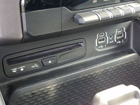 Used 2019 RAM 1500 Big Horn AWD/4WD image 23