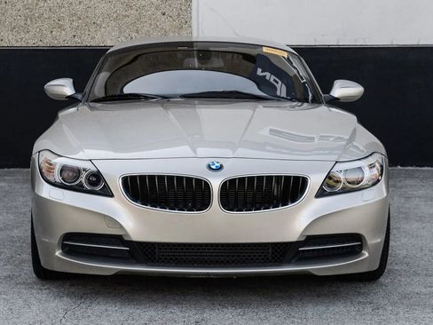 Used 2012 BMW Z4 sDrive28i image 6