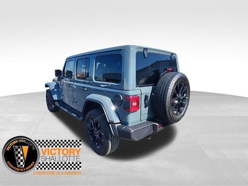Used 2025 Jeep Wrangler Sahara 4xe image 19