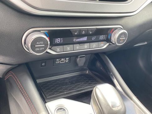 Used 2024 Nissan Altima 2.5 SR AWD/4WD image 13