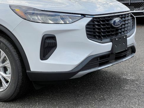 New 2026 Ford Escape Active image 2