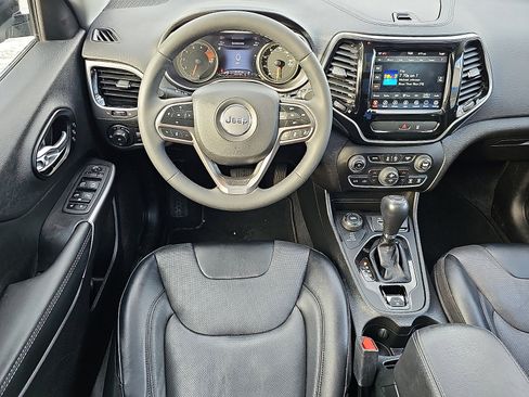 Used 2022 Jeep Cherokee Limited image 12