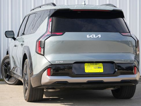 Used 2024 Kia EV9 GT-Line image 6