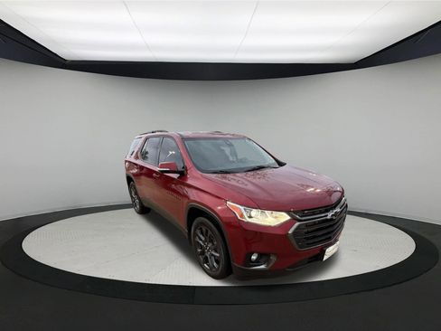 Used 2020 Chevrolet Traverse RS w/ LPO, Floor Liner Package AWD/4WD image 1