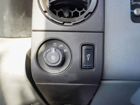 Used 2011 Ford F350 XL image 32