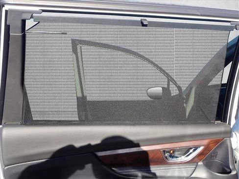 Used 2023 Subaru Ascent Touring image 9