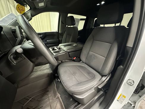 Used 2022 Chevrolet Silverado 1500 Custom w/ LPO, Blackout Package image 28