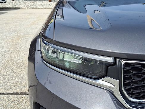 Certified 2023 Jeep Grand Cherokee Laredo w/ Luxury Tech Group I image 28