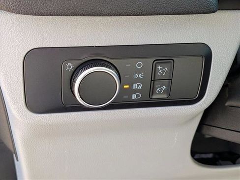 Used 2025 Ford Escape Active image 13