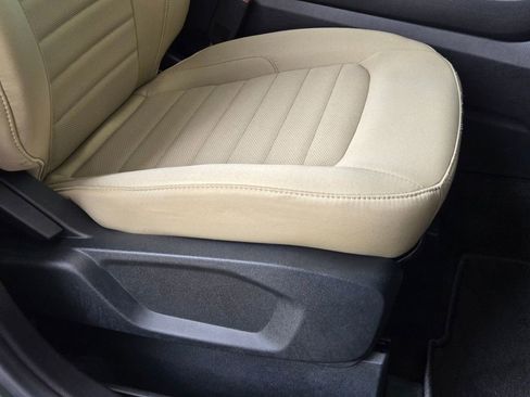 Used 2022 Ford Edge SE AWD/4WD image 26