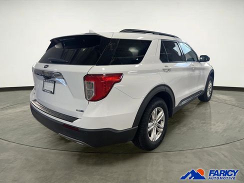 Used 2020 Ford Explorer XLT w/ Equipment Group 202A AWD/4WD image 4