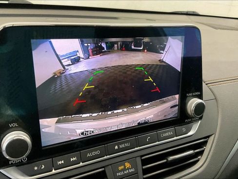 Used 2020 Nissan Altima 2.5 SR image 18