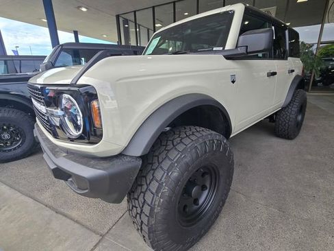 New 2026 Ford Bronco Big Bend AWD/4WD image 1