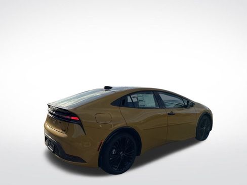 New 2026 Toyota Prius Plug-In Hybrid image 5