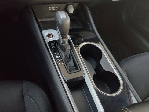 Used 2024 Nissan Altima 2.5 SV image 26