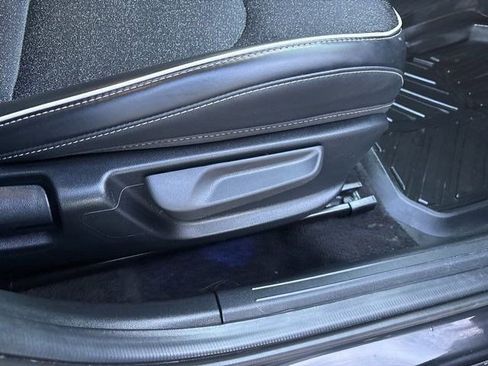 Used 2025 Kia K4 GT-Line image 39