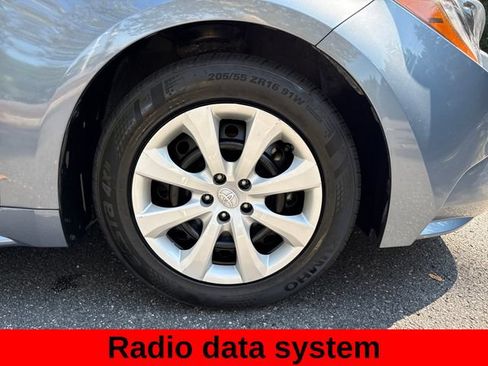 Used 2024 Toyota Corolla LE FWD image 13