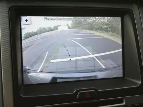 Used 2017 Ford Expedition XLT w/ Equipment Group 202A image 25