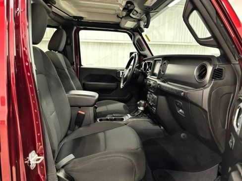 Used 2022 Jeep Wrangler Unlimited Sport AWD/4WD image 21