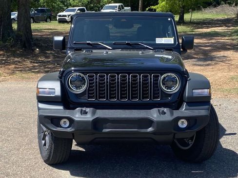 New 2026 Jeep Wrangler Unlimited Sport AWD/4WD image 32