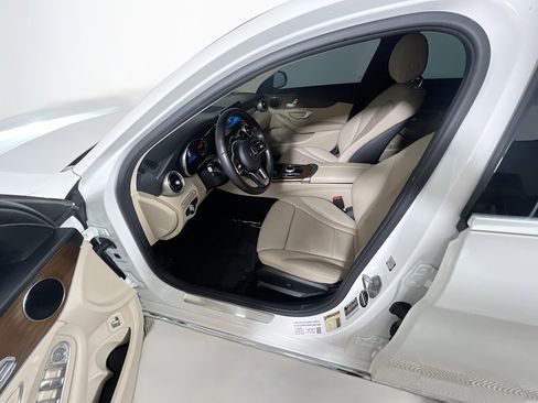 Used 2019 Mercedes-Benz C 300 Sedan image 15