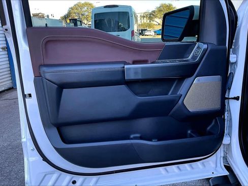 Certified 2022 Ford F150 Lariat w/ Equipment Group 502A High image 22