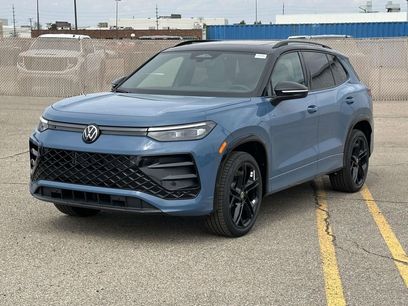 New 2026 Volkswagen Tiguan SE R-Line
