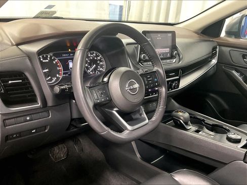 Certified 2023 Nissan Rogue SV w/ SV Premium Package image 8