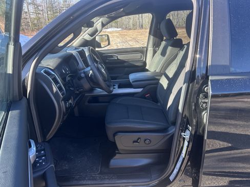 Used 2025 RAM 1500 Big Horn image 14