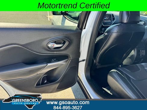 Used 2022 Jeep Cherokee Latitude Lux AWD/4WD image 26