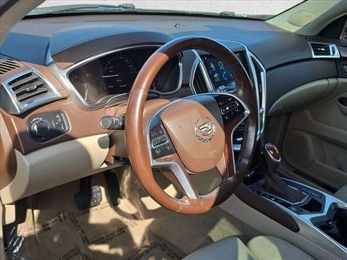 Used 2014 Cadillac SRX Luxury w/ Driver Awareness Package image 10