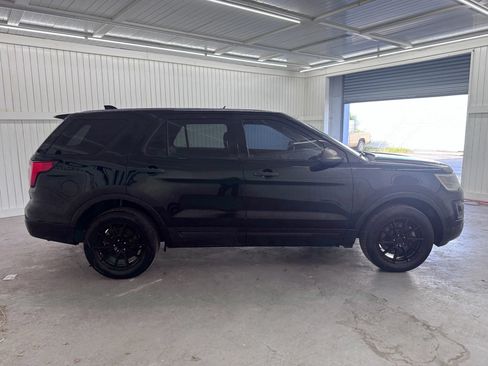 Used 2016 Ford Explorer 4WD Police Interceptor image 4