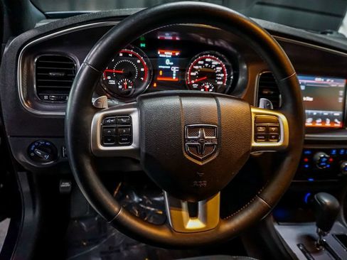 Used 2014 Dodge Charger R/T RWD image 28