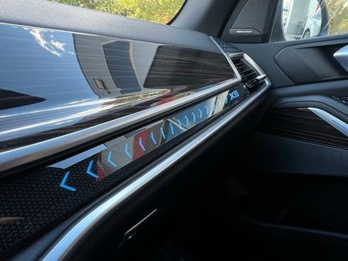 Used 2024 BMW X5 xDrive50e image 22