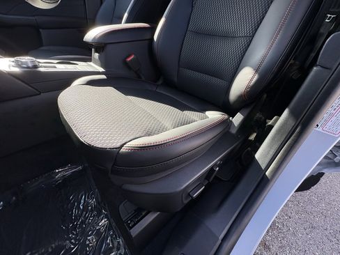 New 2026 Ford Escape ST-Line w/ Cold Weather Package image 40