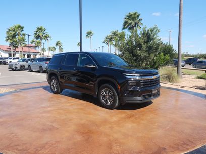 Used 2024 Chevrolet Traverse LS w/ LPO, Floor Liner Package