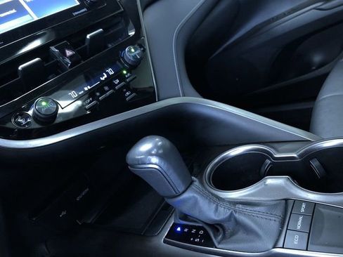 Certified 2023 Toyota Camry SE image 30