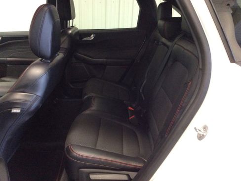 Used 2023 Ford Escape ST-Line Select image 33