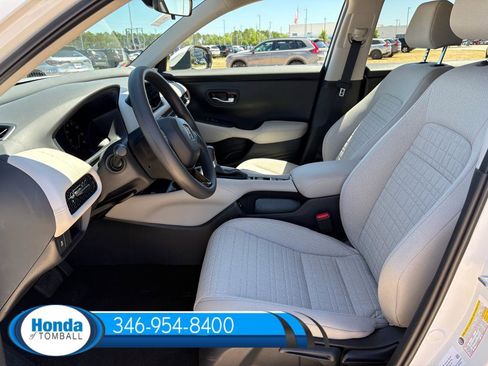 New 2026 Honda HR-V LX image 7